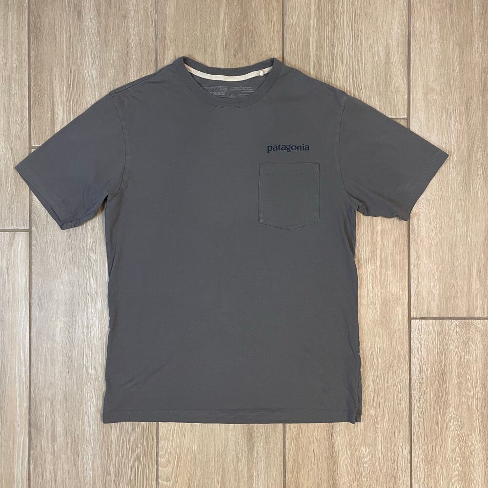 Patagonia Regenerative Agriculture Mountain Graphic Pocket T-Shirt Mens XS